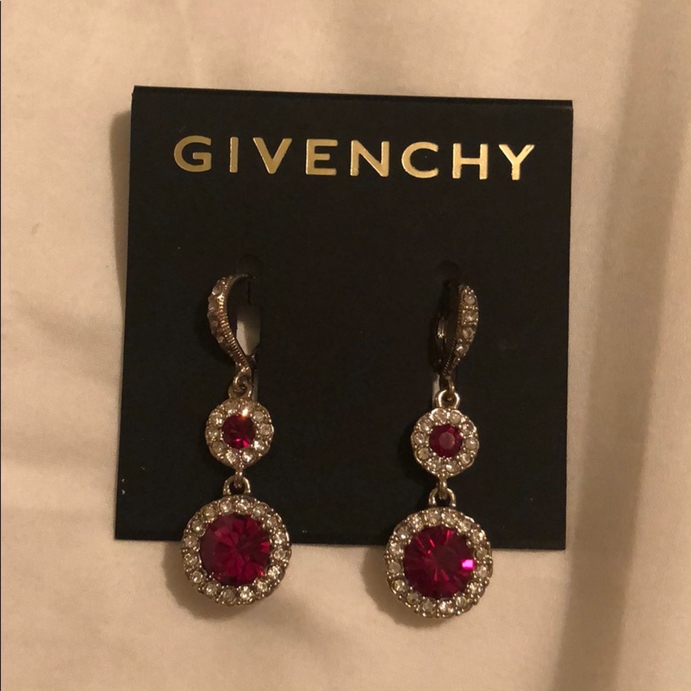 CLASSY ELEGANT  EARRINGS GIVENCHY CRYSTAL RED